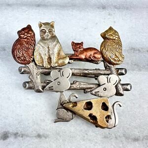 Funny Cat & Mouse Brooch Mixed Metal Cheese Weird Quirky Vintage Figural Pin